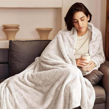 Exclusivo Mezcla Plush Fuzzy Fleece Bed Blanket Queen Size, Super Soft, Fluffy and Warm Blankets Suitable for All Seasons (Beige, 90x90 Inches)