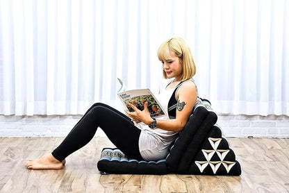 Leewadee - Comfortable Japanese Floor Mattress - Thai Floor Bed with Triangle Cushion - Futon Mattress - Thai Massage Mat, 67 x 21 inches, Blue, Kapok Filling