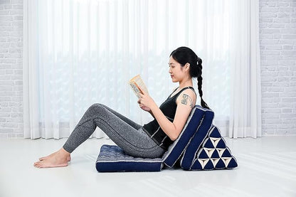 Leewadee - Comfortable Japanese Floor Mattress - Thai Floor Bed with Triangle Cushion - Futon Mattress - Thai Massage Mat, 67 x 21 inches, Blue White, Kapok Filling