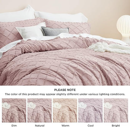 Bedsure Queen Comforter Set - Dusty Rose Comforter, Boho Tufted Shabby Chic Bedding for Kids, 3 Pieces Vintage Farmhouse Bed Set for All Seasons, Fluffy Soft Bedding with 2 Pillow Shams