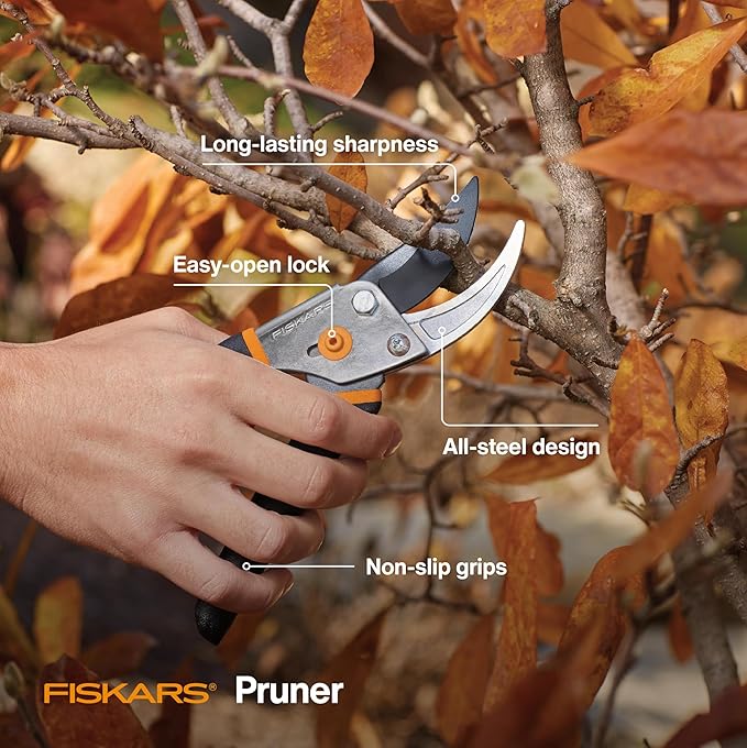 Fiskars Bypass Pruning Shears, 5/8-Inch Cut Capacity Garden Clippers, Gardening Scissors with Sharp, Rust Resistant Steel Blade-Mewly Pet