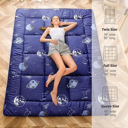 MAXYOYO Navy Space Adventure Futon Mattress, Padded Japanese Floor Mattress Quilted Bed Mattress Topper, Extra Thick Folding Sleeping Pad Floor Lounger Guest Bed for Camping Couch, Twin Size