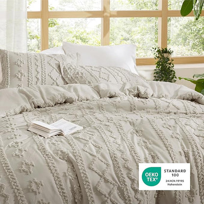Bedsure Tufted Boho Comforter Set Oversized Queen - Linen Boho Bed Set, GentleSoft™ 3 Pieces Farmhouse Shabby Chic Embroidery Bedding, Gifts for Woman, Soft Jacquard Comforter for All Seasons