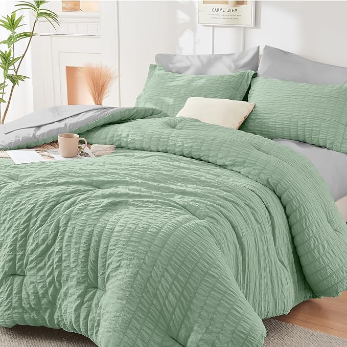HYMOKEGE Sage Green/Light Grey California King Comforter Set Seersucker 7 Pieces, All Season Luxury Bed in a Bag for Bedroom, Bedding Set with Comforter, Sheets, Pillowcases & Shams