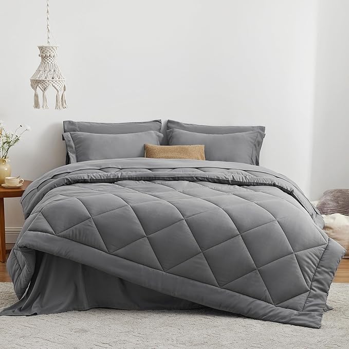Love's cabin California King Comforter Set Grey, 7 Pieces California King Bed in a Bag, All Season Bedding Sets with 1 Comforter, 1 Flat Sheet, 1 Fitted Sheet, 2 Pillowcase and 2 Pillow Sham
