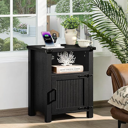 Night Stand Set of 2, 18 Inch Farmhouse Nightstand with with Charging Station and USB Port, Rustic Couch End Table with Magnetic Door, Wood Bed Side Tables for Bedroom, Home, Black