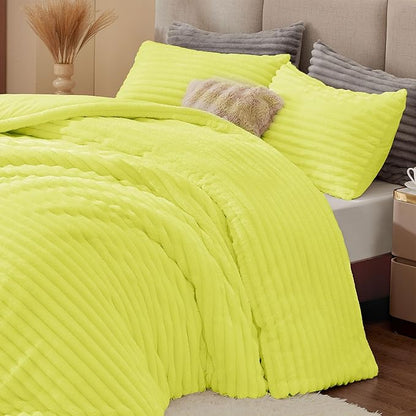 BEDELITE Fleece King Comforter Set -Super Soft & Warm Fluffy Charlock Bedding, Luxury Fuzzy Heavy Bed Set for Winter with 2 Pillow Cases