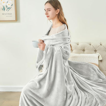 BEDELITE Fleece Blanket Dove Grey Throw Blankets for Couch & Bed, Luxury Plush Cozy Fuzzy Blanket 50x60 inches, Super Soft Warm Lightweight Throw Blanket for Travel Camping