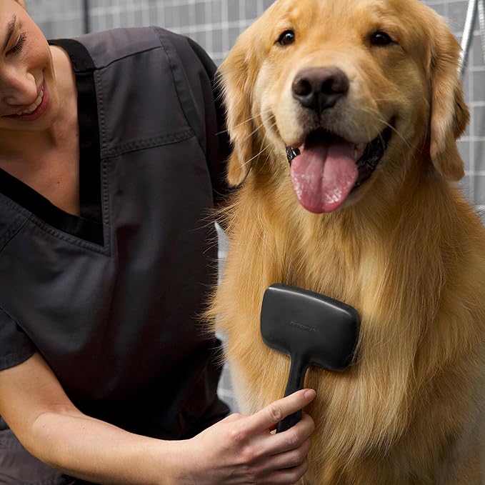 Tweezerman Dog and Cat Slicker Brush for Large Pets, Grooming Brush with Coated Bristles to Prevent Scratching and Ergonomic Handle-Mewly Pet