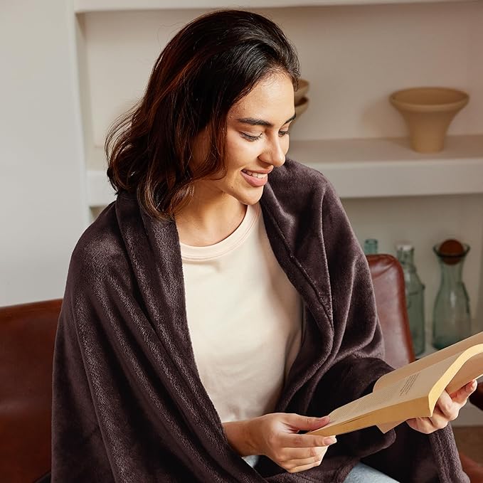 Exclusivo Mezcla Fleece Throw Blanket for Couch, Sofa, 300GSM Super Soft and Warm Blankets, Coffee Throw All Season Use, Cozy, Plush, Lightweight, 50x60 Inches
