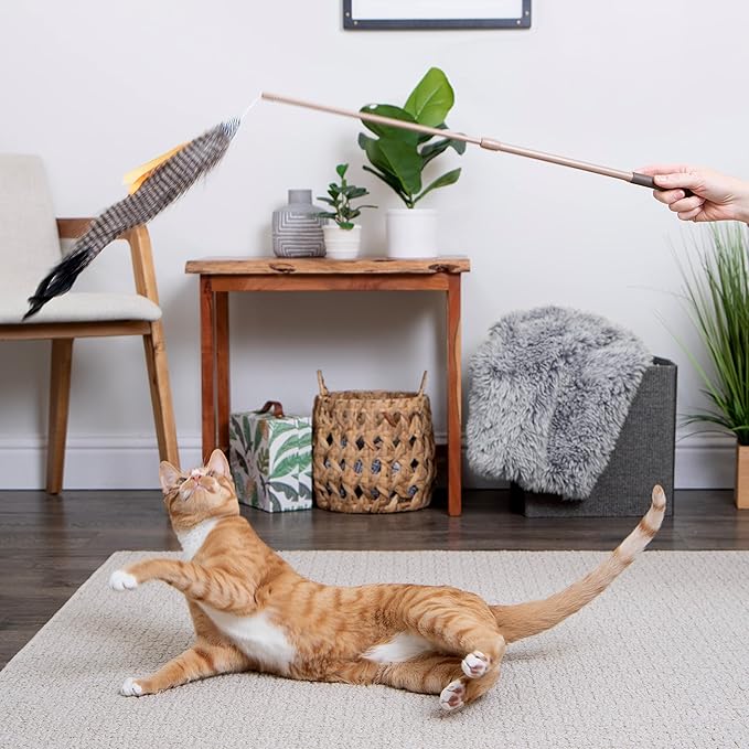 SmartyKat Instincts HappyNip Fly 'N Frenzy Extendable Wand Teaser Cat Toy, Contains Catnip & Silvervine - Brown, One Size-Mewly Pet