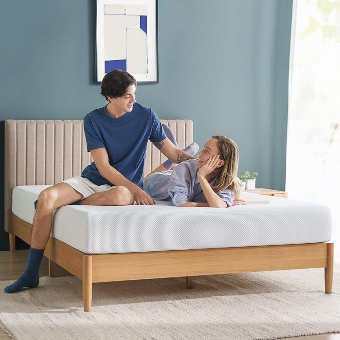 ZINUS 6 Inch Green Tea Cooling Memory Foam Mattress [New Version], King, Fiberglass Free, Medium Firmness, Cooling Gel Foam, Certified Safe Foams & Fabric, Mattress in A Box