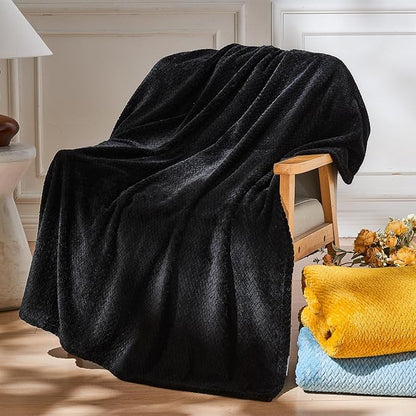 NEWCOSPLAY Super Soft Throw Blanket Black Premium Silky Flannel Fleece Leaves Pattern Lightweight Bed Blanket All Season Use (Black, Throw(50"x60"))