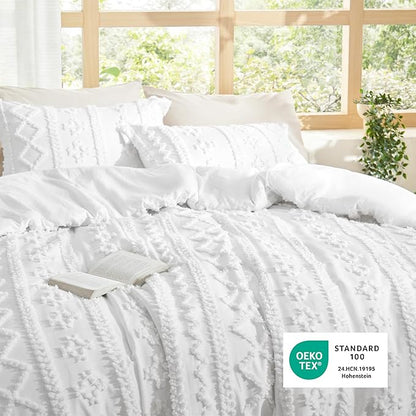 Bedsure Tufted Boho Comforter Set Queen Size - Bright White Boho Bed Set, GentleSoft™ 3 Pieces Farmhouse Shabby Chic Embroidery Bedding, Gifts for Woman, Soft Jacquard Queen Comforter for All Seasons