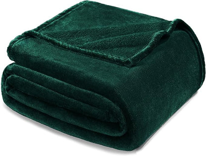 Exclusivo Mezcla Fleece Blanket Twin Size for Bed, Super Soft and Warm, All Season Use, Cozy, Plush, Lightweight, 90x66 Inches, Forest Green