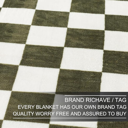 Checkered King Size Blanket,Premium Lightweight Anti-Static 90x108 Inches Sage Green Throw Blankets for King Calking Bed,Couch, Sofa, Chair, Camping, Picnic,Sage Green