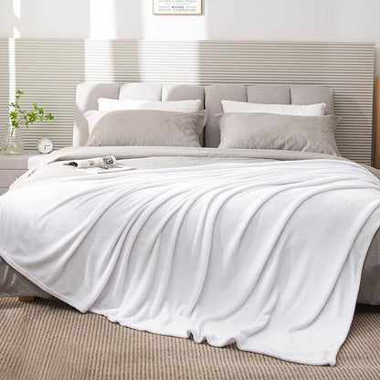 BEDELITE Fleece Blankets Queen Size White Throw Blankets for Bed, Luxury Plush Cozy Fuzzy Blanket 90x90 inches, Super Soft Warm Lightweight Throw Blanket All Seasons Suitable