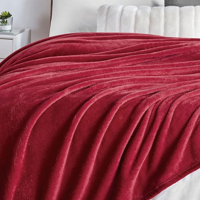 Walensee Fleece Blanket Plush Throw Fuzzy Lightweight (XL-Twin Size 66x90 Red) Super Soft Microfiber Flannel Blankets for Couch, Bed, Sofa Ultra Luxurious Warm and Cozy for All Seasons