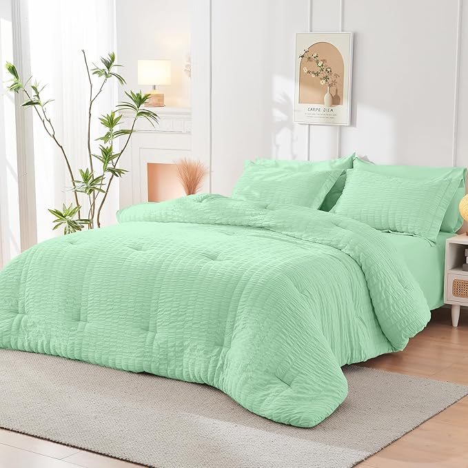 HYMOKEGE Mint Green Twin Comforter Set Seersucker 5 Pieces, All Season Luxury Bed in a Bag for Bedroom, Bedding Set with Comforter, Sheets, Pillowcase & Sham