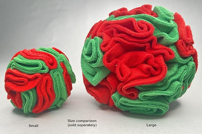 Puppy and Medium Breed Snuffle Interactive Foraging Dog Puzzle Ball Toy Christmas Green and Red Large-Mewly Pet