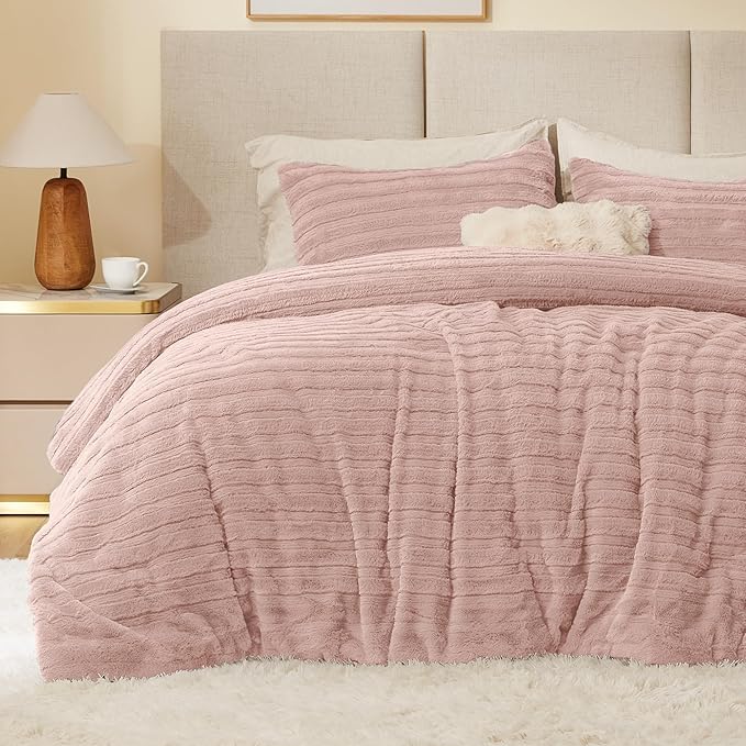 BEDELITE Fleece King Comforter Set -Super Soft & Warm Fluffy Pink Faux Fur Bedding, Luxury Fuzzy Heavy Bed Set for Winter with 2 Pillow Cases