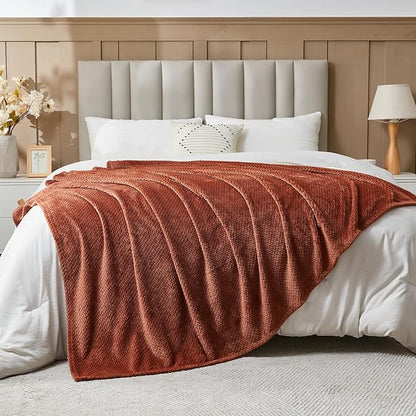 NEWCOSPLAY Super Soft King Blanket Coffee Premium Silky Flannel Fleece Leaves Pattern Lightweight Bed Blanket All Season Use (Coffee, King(90"x110"))