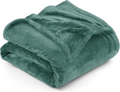 Utopia Bedding Fleece Blanket Twin Size Celadon 300GSM Luxury Anti-Static Fuzzy Soft Microfiber Bed Blanket (60x80 Inch)