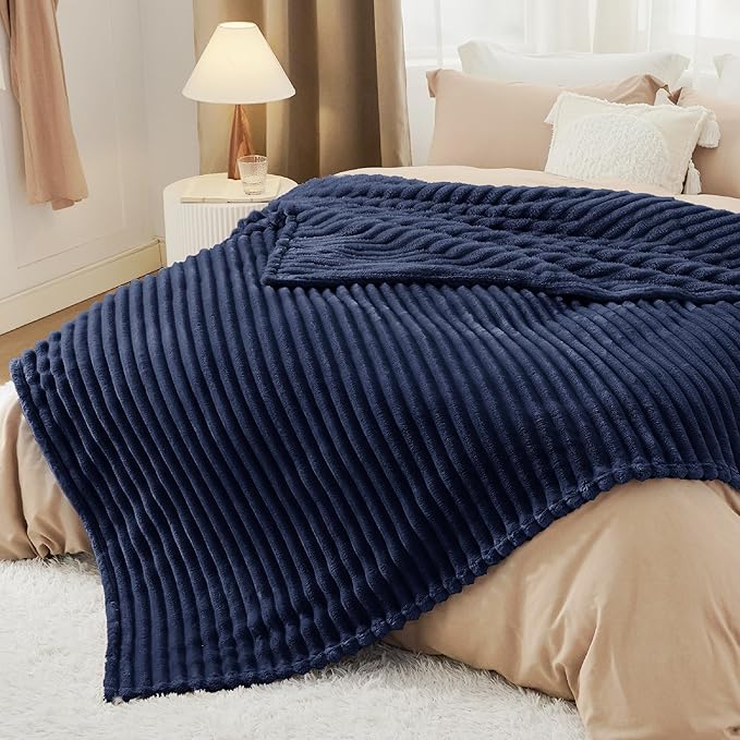 Bedsure GentleSoft Blue Full Blanket for Bed - Cozy Soft Blankets for Women, Cute Large Throws for Girls, 84x90 Inches
