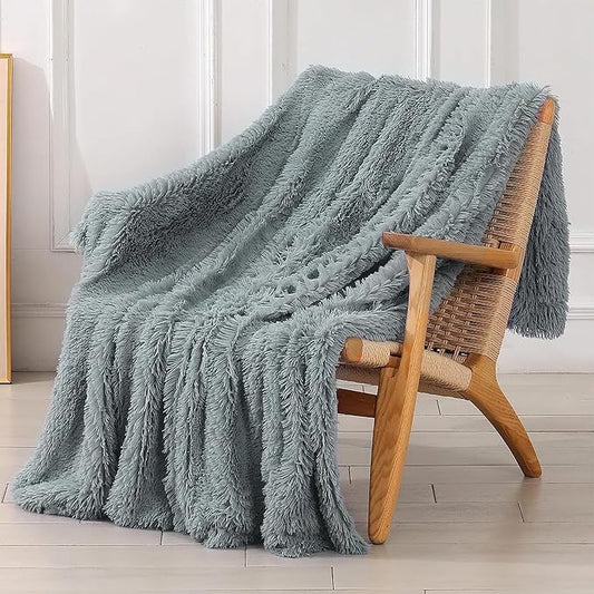 Tuddrom Decorative Extra Soft Faux Fur Blanket Twin Size 70"x78",Solid Reversible Fuzzy Fluffy Cozy Plush Fleece Comfy Microfiber Fur Blanket for Couch Sofa Bed,Gray Blue