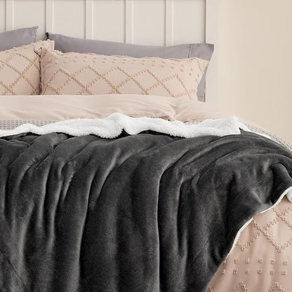 Bedsure GentleSoft Sherpa Fleece Throw Blanket for Couch - Thick and Warm Throw for Women and Men, Soft Fuzzy Plush Car Blanket for Winter, Charcoal, 50x60 Inches