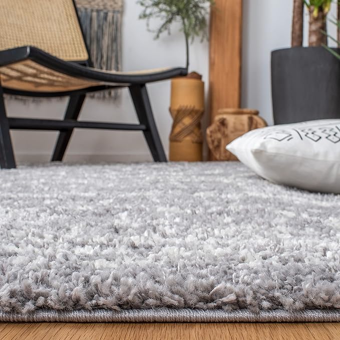 SAFAVIEH Arizona Shag Collection Area Rug - 6'7" Square, Grey & Ivory, Moroccan Design, Non-Shedding & Easy Care, 1.6-inch Thick Ideal for High Traffic Areas in Living Room, Bedroom (ASG741G)