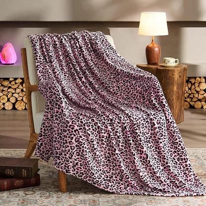 BEDELITE Pink Leopard Print Throw Blanket – Soft & Cozy Cheetah Blanket for Couch, Bed & Sofa, Lightweight Fleece Animal Print Decor, 50"x 60", Pink