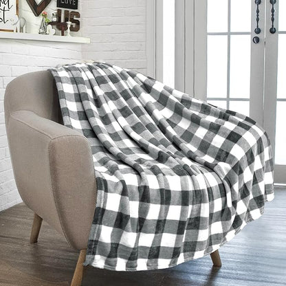 PAVILIA Light Grey Buffalo Plaid Throw Blanket for Couch, Soft Checkered Flannel Fleece Blanket for Sofa, Grey White Plaid Decorative Couch Throw, Warm Cozy All Season Fall Blanket Decor Gift, 60x80