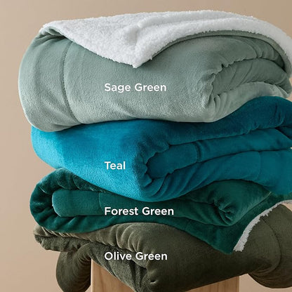 Bedsure GentleSoft Sherpa Fleece Blankets King Size for Bed - Thick and Warm Throw for Women and Men, Soft Fuzzy Plush King Christmas Blanket for Winter, Forest Green, 108x90 Inches