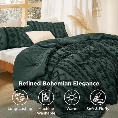 Bedsure Tufted Boho Comforter Set King Size - Emerald Green Boho Bed Set, GentleSoft™ 3 Pieces Farmhouse Shabby Chic Embroidery Bedding, Gifts for Woman, Soft Jacquard King Comforter for All Seasons