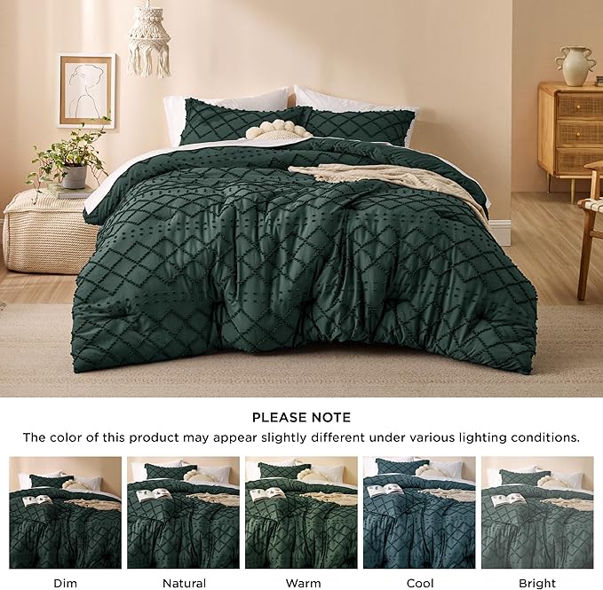 Bedsure King Comforter Set - Forest Green Comforter, Boho Tufted Shabby Chic Bedding for Kids, 3 Pieces Vintage Farmhouse Bed Set for All Seasons, Fluffy Soft Bedding with 2 Pillow Shams