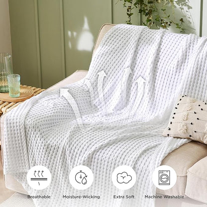 Bedsure Cooling Cotton Waffle King Size Blanket - Lightweight Breathable Summer Blanket of Rayon Derived from Bamboo for Hot Sleepers, Luxury Throws for Bed, Couch and Sofa, White, 104x90 Inches