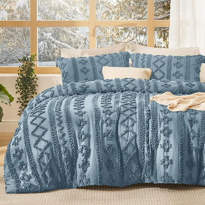 Bedsure Tufted Boho Comforter Set King Size - Grayish Blue Boho Bed Set, GentleSoft™ 3 Pieces Farmhouse Shabby Chic Embroidery Bedding, Gifts for Woman, Soft Jacquard King Comforter for All Seasons