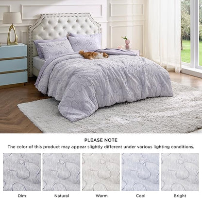 Bedsure Queen Size Comforter Set, Light Purple Boho Tufted Bed Set, 3D Puffy Jacquard Bedding Queen Size, 3 Pieces, 1 Farmhouse Shabby Chic Embroidery Comforter with Bow Pattern & 2 Pillow Cases