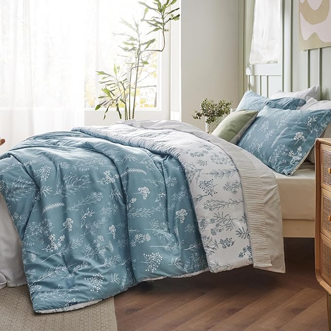 Bedsure California King Comforter Set - Mineral Blue Bed Set, 3 Pieces Cute Floral Bedding, 1 Soft Reversible Botanical Flowers Comforter and 2 Pillow Shams