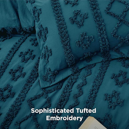 Bedsure Tufted Boho Comforter Set King Size - Teal Boho Bed Set, GentleSoft 3 Pieces Farmhouse Shabby Chic Embroidery Bedding, Gifts for Woman, Soft Jacquard King Comforter for All Seasons