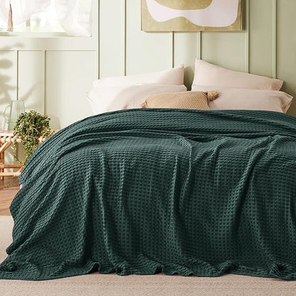 Bedsure Cooling Cotton Waffle Queen Size Blanket - Lightweight Breathable Blanket of Rayon Derived from Bamboo for Hot Sleepers, Luxury Throws for Bed, Couch and Sofa, Dark Green, 90x90 Inches