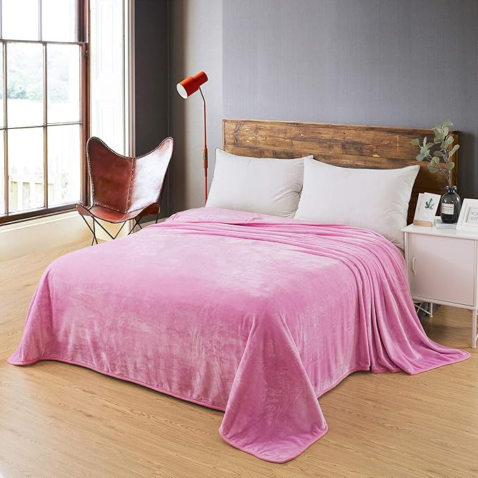 Fleece Twin Size Summer Blanket All Season 350GSM Lightweight Throw for The Bed Extra Soft Brush Fabric Winter Warm Sofa Blanket 66" x 90"(Pink Twin)