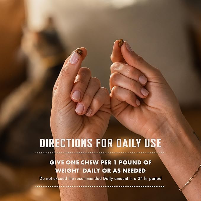 Rocco & Roxie Cat Urinary Tract Health Supplement, Cranberry and D-Mannose for Kidney, Bladder, and UT Support, Vet Recommended Chicken Flavored Crunchy Chews Cats Love, Made in USA-Mewly Pet