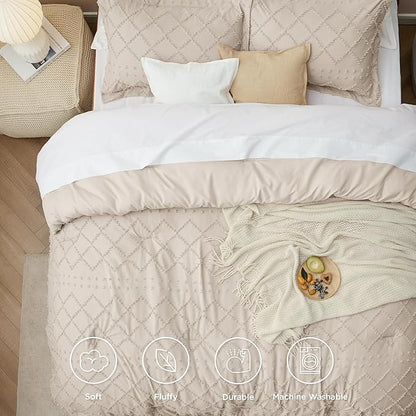 Bedsure King Comforter Set - Beige Comforter, Boho Tufted Shabby Chic Bedding for Kids, 3 Pieces Vintage Farmhouse Bed Set for All Seasons, Fluffy Soft Bedding with 2 Pillow Shams