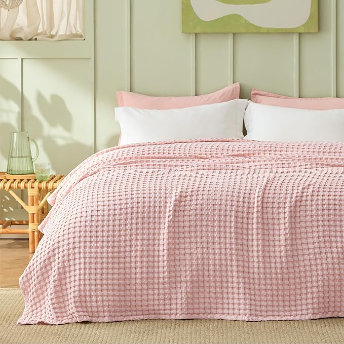 Bedsure Cooling Cotton Waffle King Size Blanket - Lightweight Breathable Blanket of Rayon Derived from Bamboo for Hot Sleepers, Luxury Throws for Bed, Couch and Sofa, Pink, 104x90 Inches