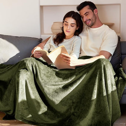 Exclusivo Mezcla Fleece Blanket Twin Size for Bed, Super Soft and Warm, All Season Use, Cozy, Plush, Lightweight, 90x66 Inches, Olive Green