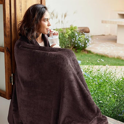 Exclusivo Mezcla Fleece Blanket Queen Size for Bed, Super Soft and Warm, All Season Use, Cozy, Plush, Lightweight, 90x90 Inches, Coffee