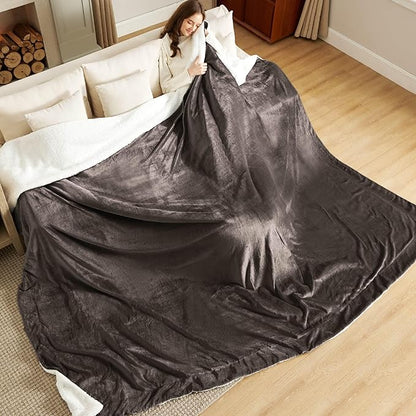 Bedsure GentleSoft Sherpa Fleece Oversized Cal King Blankets for Bed - Thick and Warm Throw for Women and Men, Soft Fuzzy Plush Large Blanket for Winter, Brown, 112x98 Inches