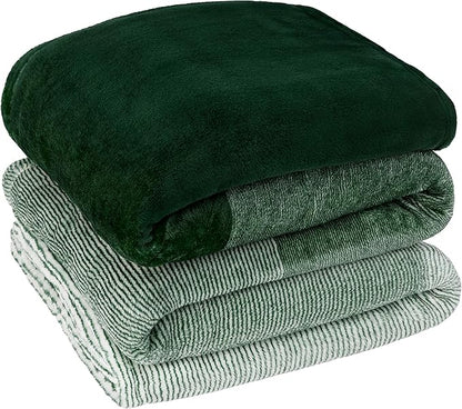 PAVILIA Green Ombre Fleece Throw Blanket for Couch, Soft Flannel Blanket for Sofa Bed Room, Plush Lightweight Emerald Forest Dark Green Gradient Blanket, Cozy Microfiber Decorative Gift Throw, 50x60